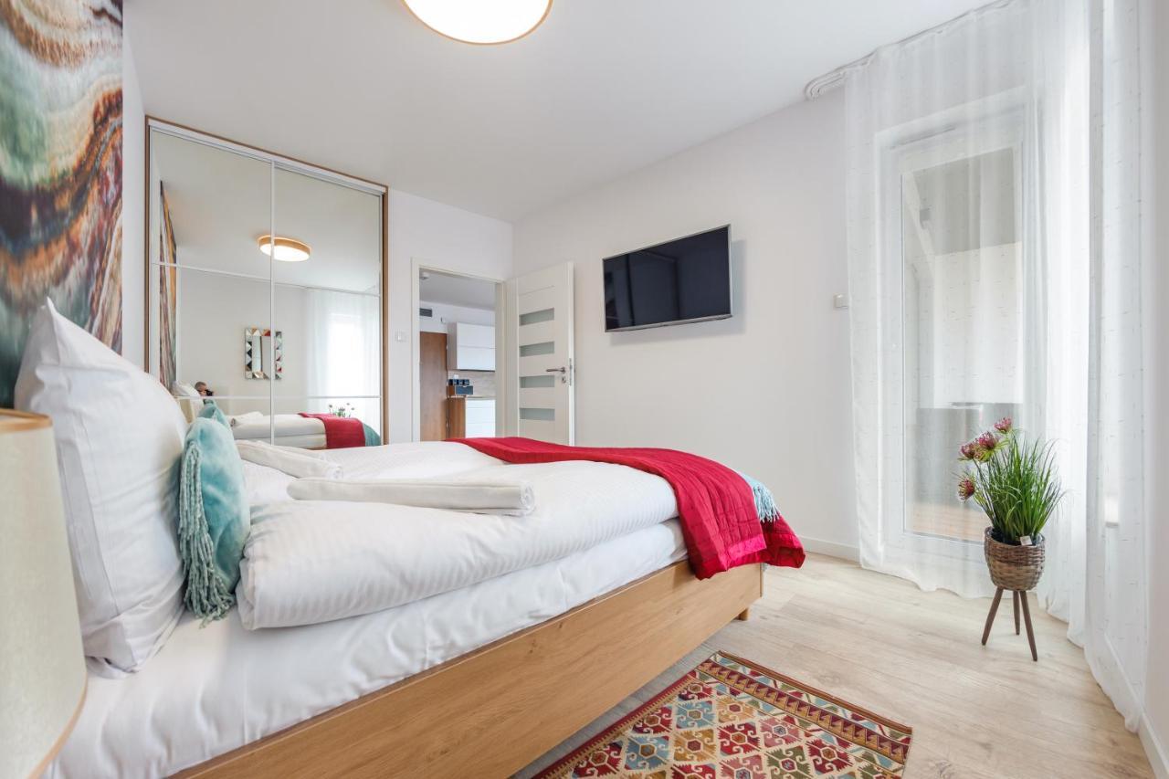 Apartment Sun & Snow Nadmorskie Tarasy Z Basenem Kolobrzeg